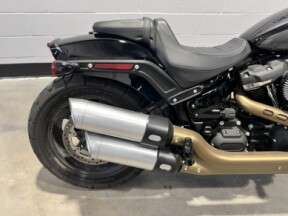 2022 Harley-Davidson® Fat Bob® 114 Vivid Black FXFBS thumb 0