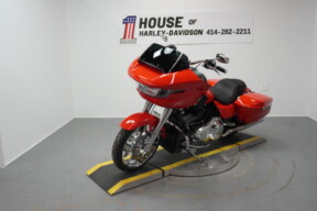 2026 Harley-Davidson® Road Glide® Blood Orange - Chrome thumb 3