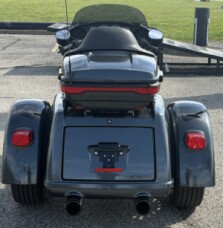  2025 Tri Glide® Ultra FLHTCUTG thumb 1
