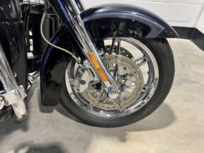 2013 Harley-Davidson® CVO™ Ultra Classic® Electra Glide® 110th Anniversary thumb 2