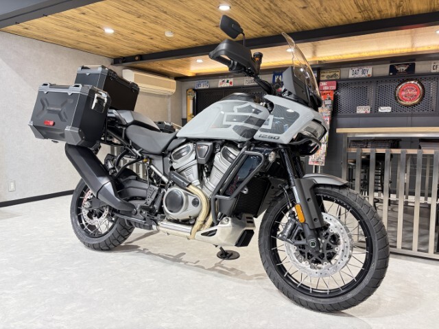 2024 Harley-Davidson® Pan America™ 1250 Special