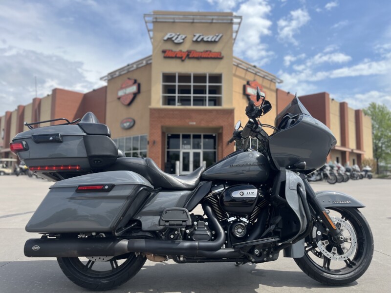 2022 Harley-Davidson® FLTRK Road Glide® Limited Gauntlet Gray Metallic/Vivid Black 652452