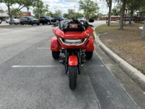 2026 Harley-Davidson® Road Glide 3 thumb 2