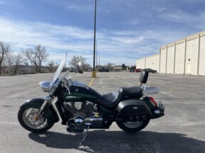 2005 Honda VTX1800S1 thumb 0