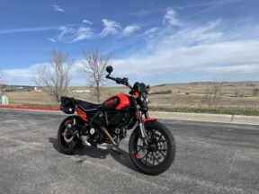 2024 Ducati Scrambler Full Throttle thumb 3