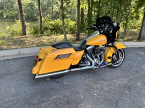 FLHX 2013 Street Glide® thumb 2