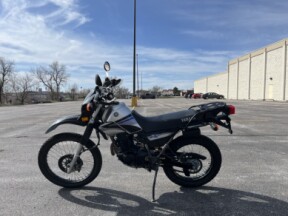 2005 Yamaha XT225 thumb 1