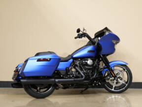 FLTRX 2026 Road Glide™ thumb 3