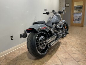 2026 Harley-Davidson® Breakout® Dark Billiard Gray Chrome Trim FXBR thumb 0