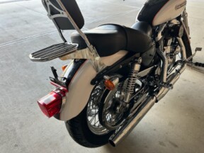 2006 Harley-Davidson® Sportster® 1200 Low G WHT/BLK W/PINSTRIPE thumb 0
