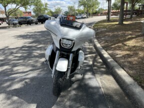 2026 Harley-Davidson® Street Glide Limited thumb 2