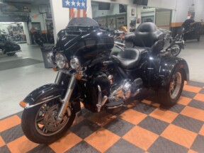 2015 Harley-Davidson Tri Glide Ultra FLHTCUTG thumb 0