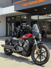 ［カスタム中古車］2022 年ナイトスター /レッドラインレッド thumb 1
