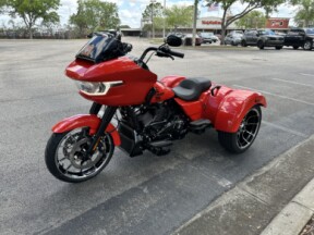 2026 Harley-Davidson® Road Glide 3 thumb 1
