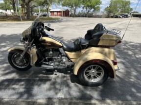 2014 Harley-Davidson® Tri Glide® Ultra thumb 0