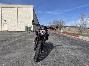2024 Ducati Scrambler Full Throttle thumb 2