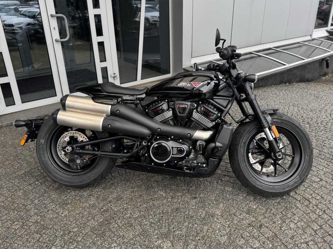 2025 Harley-Davidson® Sportster® S Vivid Black | Harley-Davidson® Kyiv
