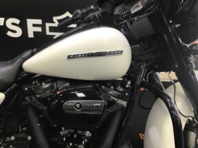 2018 Harley-Davidson® Street Glide® Special Bonneville Salt Denim thumb 1