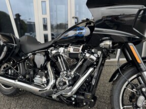 2026 Harley-Davidson® Low Rider® ST Vivid Black Chrome Trim thumb 0