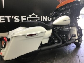 2018 Harley-Davidson® Street Glide® Special Bonneville Salt Denim thumb 0