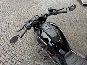 2026 Harley-Davidson® Sportster® S Vivid Black Black Trim thumb 0