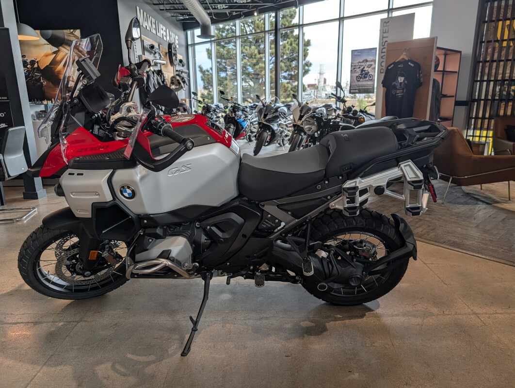 2025 BMW Motorrad R 1300 GS Adventure, photo 6