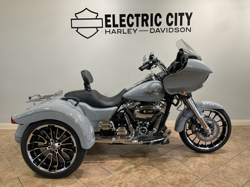 2024 Harley-Davidson® Road Glide® 3 Billiard Gray  FLTRT