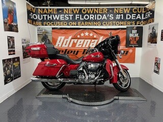 2023 Harley-Davidson® Ultra Limited Redline Red