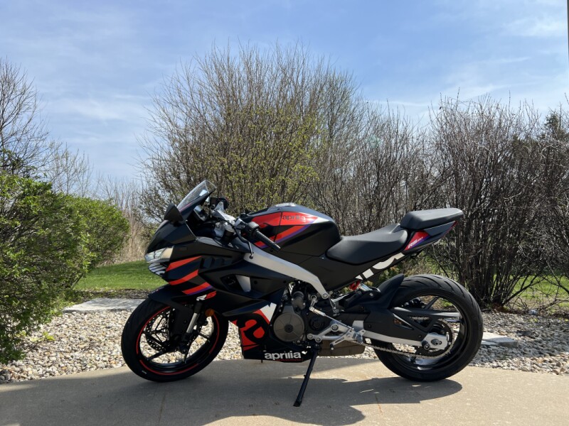 2025 Aprilia RS 457 Black