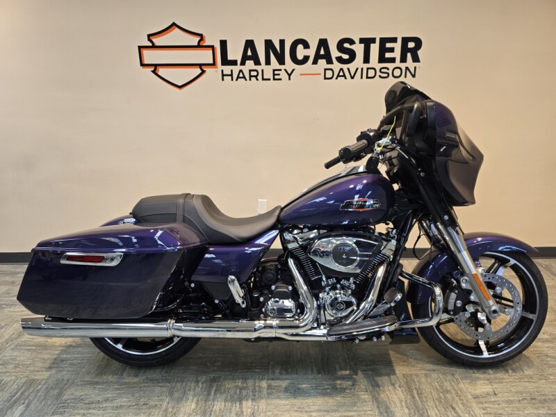 2026 Harley-Davidson® Street Glide® Purple Abyss Chrome Trim FLHX