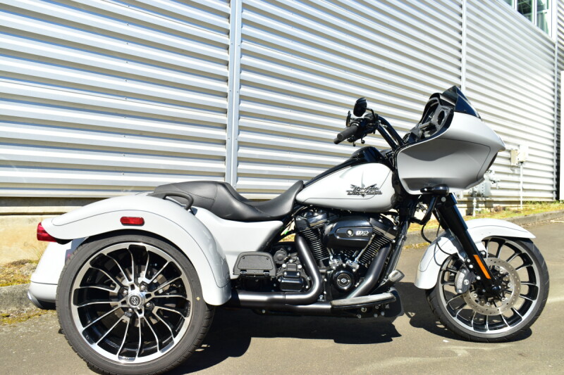 2025 Harley-Davidson® Road Glide® 3 FLTRT