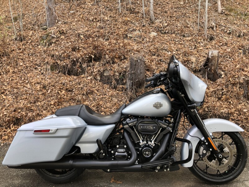 2023 Harley-Davidson® Street Glide® Special Atlas Silver Metallic - Black Finish