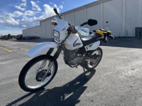 2013 Suzuki DR200SE thumb 1