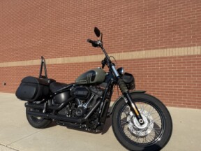 2021 Harley-Davidson® Street Bob® 114 Deadwood Green thumb 2