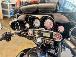 2009 Harley Davidson Electra Glide Classic FLHTC thumb 3