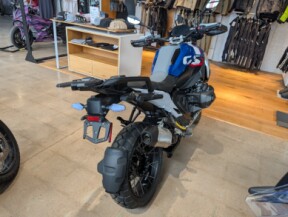 2026 BMW R 1300 GS thumb 2