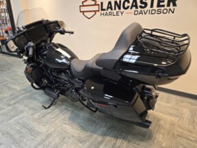2026 Harley-Davidson® Street Glide Limited Vivid Black Black Trim FLHXL thumb 0