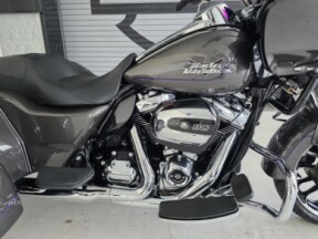 2023 Harley-Davidson® Road Glide® 3 thumb 0