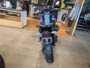 2026 BMW R 1300 GS thumb 1