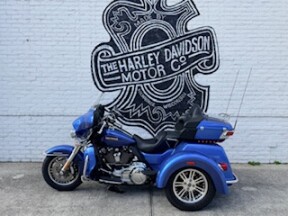 2017 Harley-Davidson® Tri Glide® Ultra thumb 3