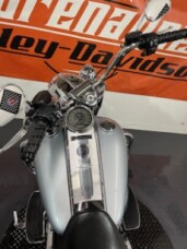 FLHR 2019 Road King® thumb 1