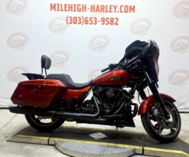 2024 Street Glide® FLHX thumb 2