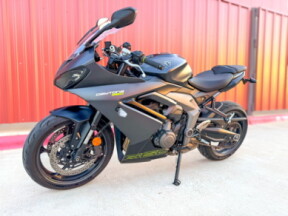 2025 Triumph Daytona 660 Satin Granite / Satin Jet Black thumb 0