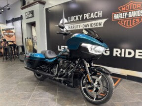 2026 Harley-Davidson® Road Glide® Teal Thunder / Vivid Black Black Trim thumb 3