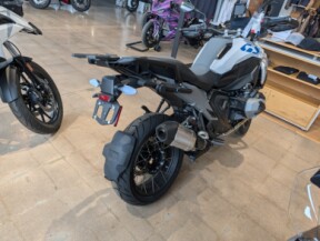 2025 BMW Motorrad R 1300 GS thumb 0