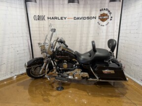 2009 Harley-Davidson<sup>®</sup> Road King® FLHR Vivid Black thumb 0
