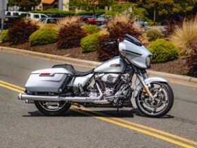 FLHX 2025 Street Glide™ thumb 1
