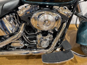 2000 Harley-Davidson® Fat Boy® FLSTF 038236 Two-Tone Suede Green Pearl/Vivid Black thumb 2