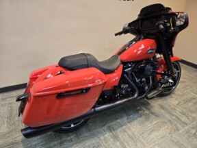 2026 Harley-Davidson® Street Glide® Blood Orange Black Trim FLHX thumb 3