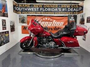 2023 Harley-Davidson® Ultra Limited Redline Red thumb 3